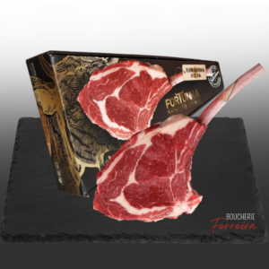 TOMAHAWK BOEUF MATURÉ / KG